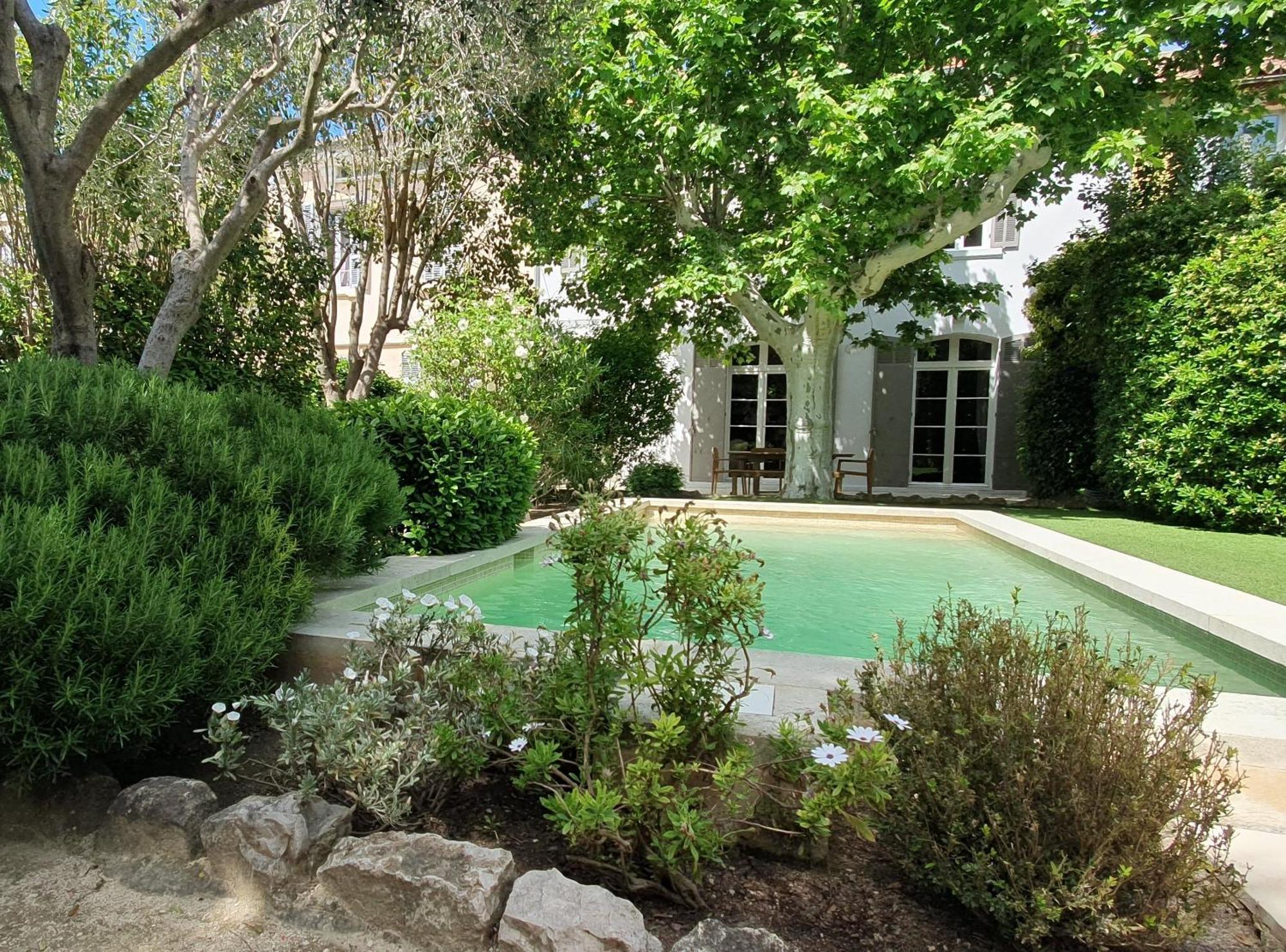 Maison D'Hotes La Bastide De Patou, Suite De 2 A 6 Personnes Marsella Exterior foto