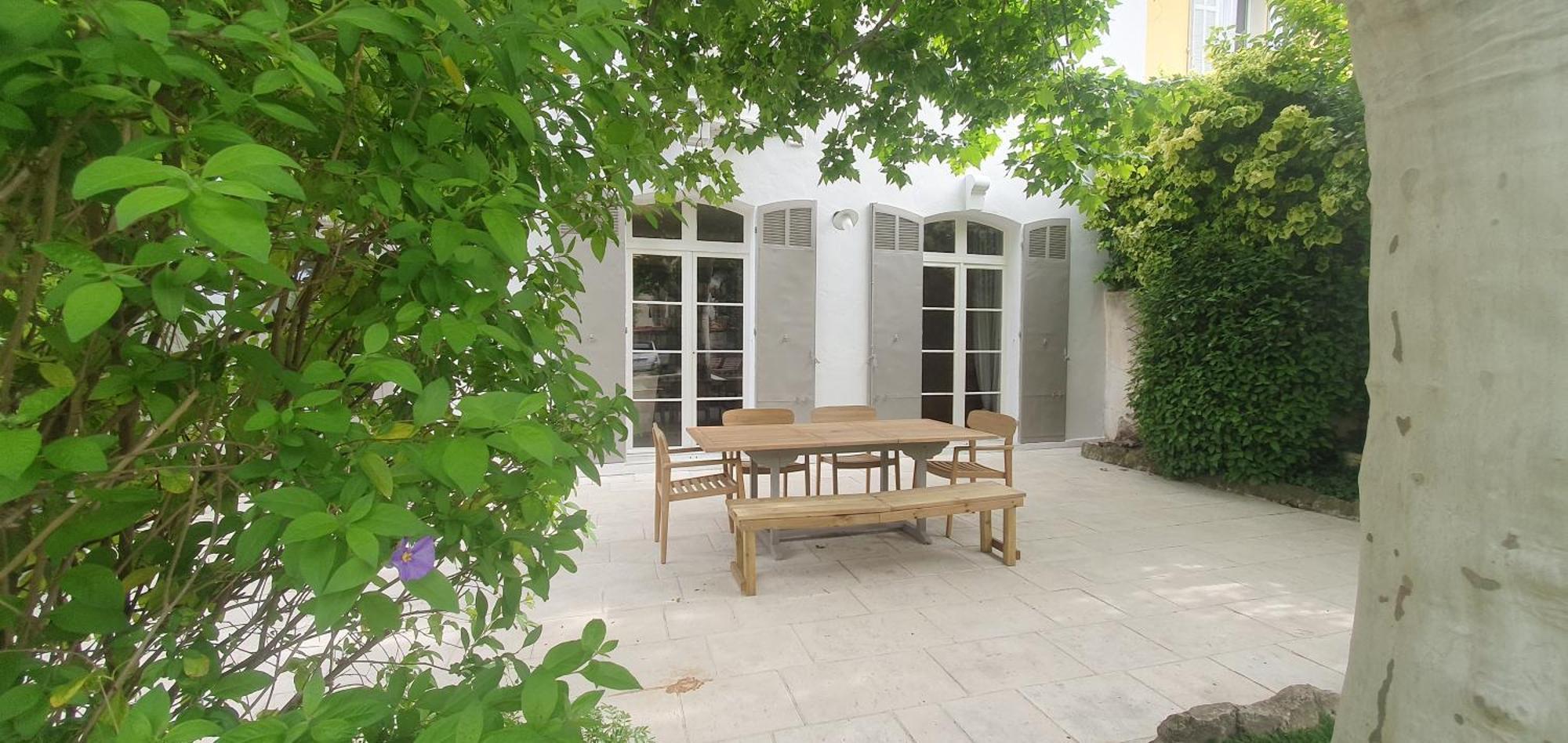 Maison D'Hotes La Bastide De Patou, Suite De 2 A 6 Personnes Marsella Exterior foto
